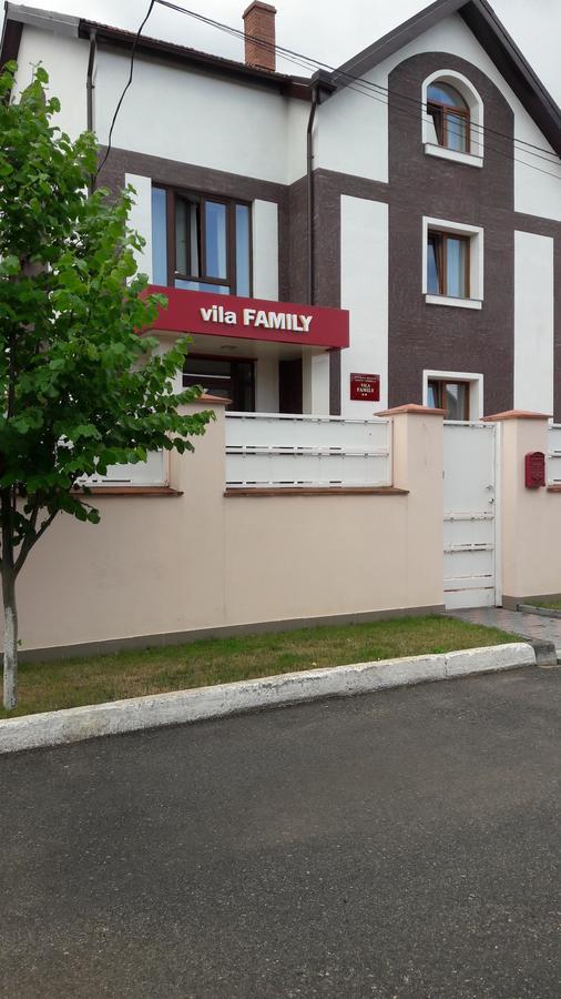 Vila Family Cricova Exterior photo